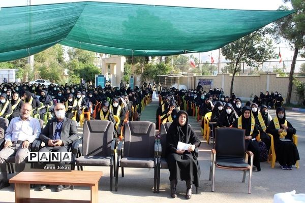 حضور رئیس سازمان دانش‌آموزی استان فارس در مراسم شور عاطفه‌ها