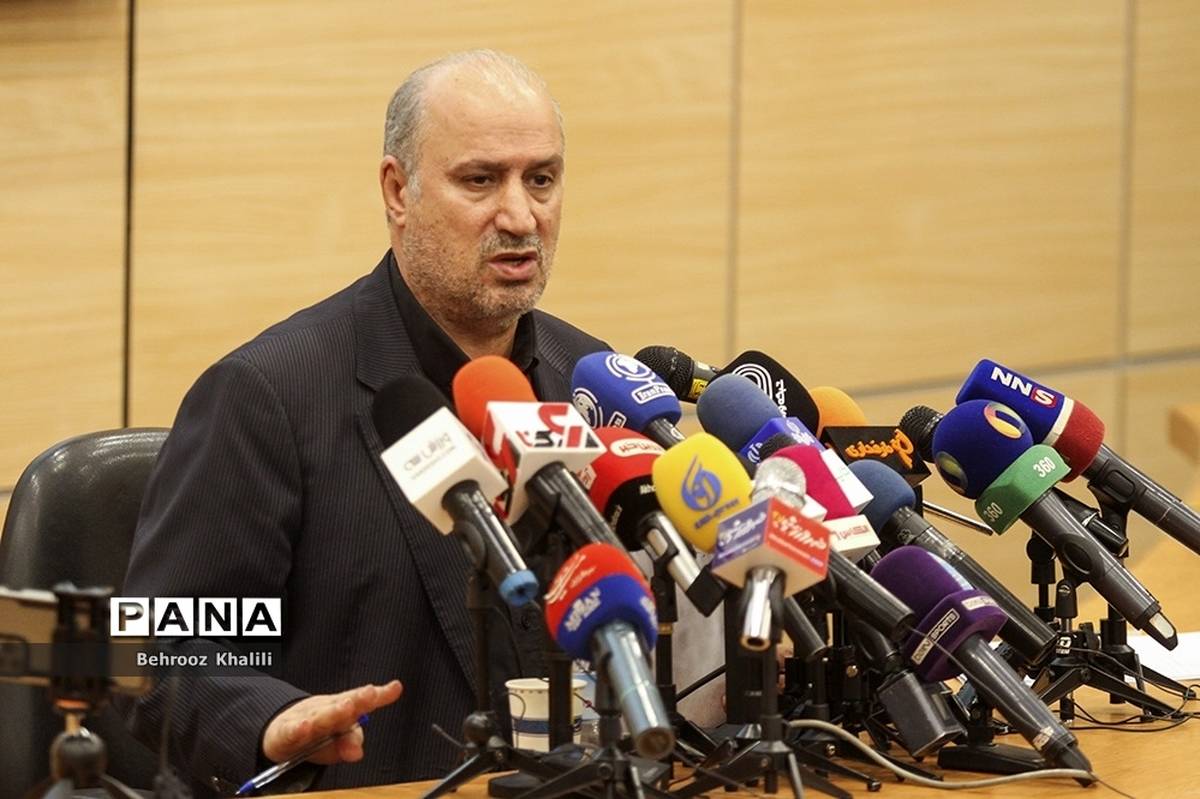 رئیس فدراسیون فوتبال تماشاگر دیدار ایران-ویتنام در جام ملت‌های فوتسال آسیا