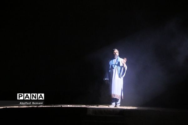 پنجمین شب نمایش تاریخی آیینی «فصل شیدایی» در قم