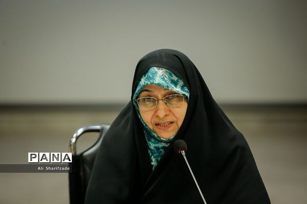 نشست مشترک مشاوران زنان و خانواده دستگاه‌های اجرایی کشور با سازمان نهضت سوادآموزی و معاونت امور زنان و خانواده نهاد ریاست جمهوری