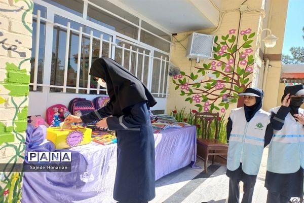 برگزاری پویش همدلی در دبیرستان شاهد هاجر، کاشمر