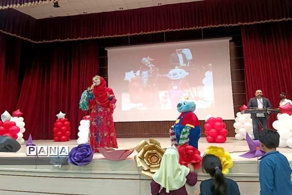 برگزاری جشن هفته ملی کودک در فرهنگسرای بعثت صفادشت