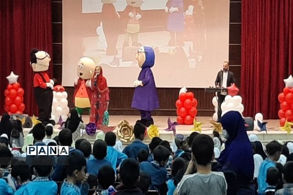 برگزاری جشن هفته ملی کودک در فرهنگسرای بعثت صفادشت