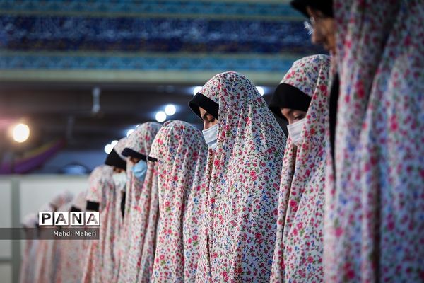 برگزاری نماز جماعت دانش‌آموزی طرح (نورچشم)