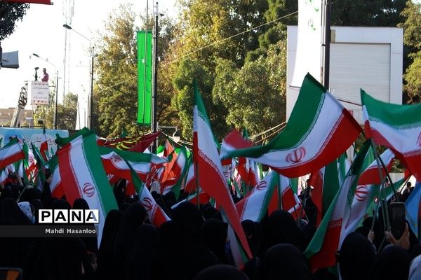 اجتماع بزرگ همدلی بانوان فاطمی در زنجان