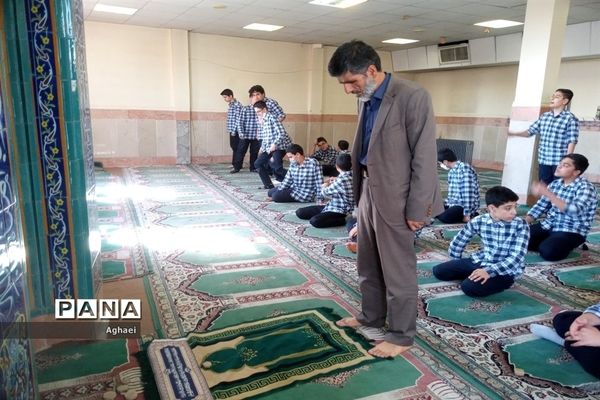 اجرای طرح نور چشم در مدارس منطقه ۱۳ شهر تهران