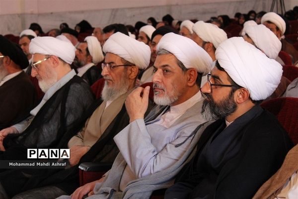 پیش نشست کنگره بین المللی میرزای نائینی در نائین