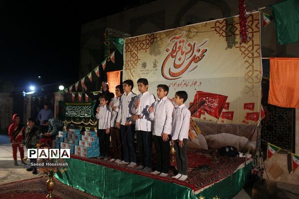 جشن میلاد پیامبر اعظم (ص) و امام جعفر صادق(ع) در امامزاده احمد(ع) قم