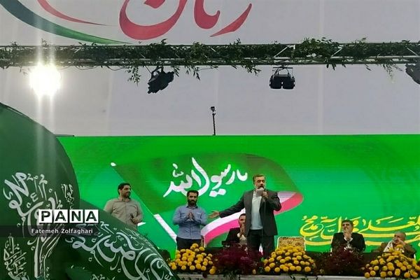 جشن بزرگ میلاد پیامبر مهربانی‌ها در میدان ولی عصر