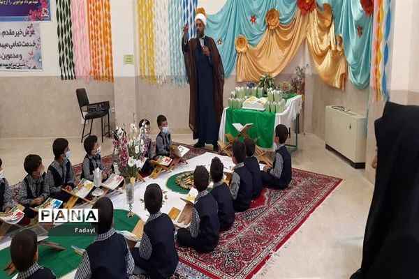 برگزاری جشن آغازین آموزش قرآن در اردستان