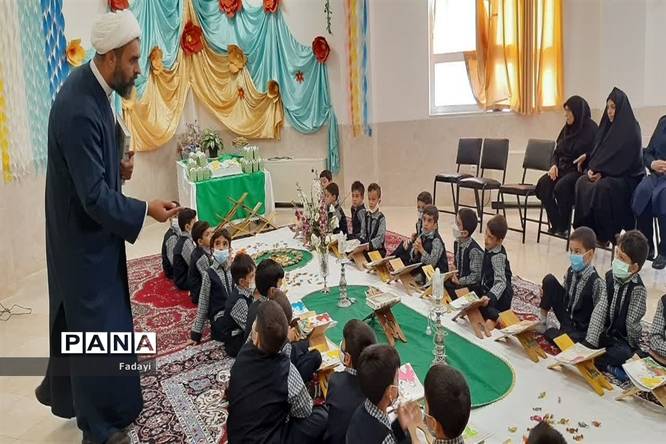 برگزاری جشن آغازین آموزش قرآن در اردستان