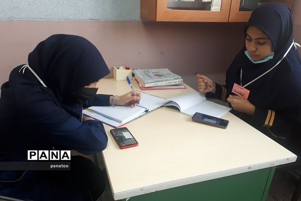 برگزاری دوره آموزش خبرنویسی دانش‌آموزان دختر خبرگزاری پانا شهرستان‌های استان تهران
