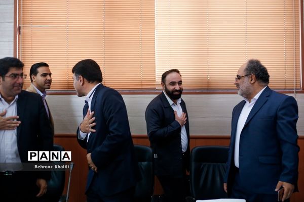 سومین نشست هم‌‌اندیشی مدیران سازمان دانش‌آموزی سراسر کشور-1