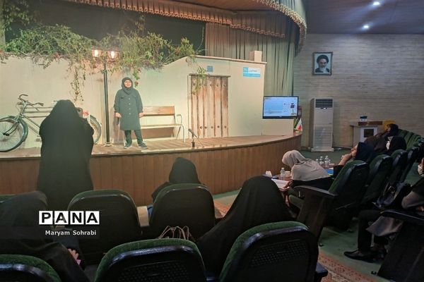 برگزاری مرحله استانی جشنواره بین‌المللی قصه‌گویی در شیراز
