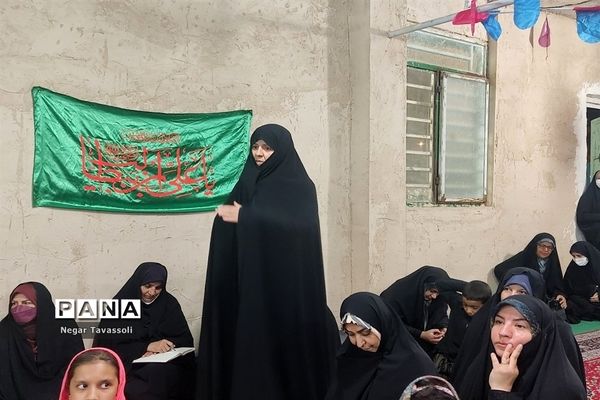 نشست مردمی مدیرکل آموزش و پرورش استان فارس