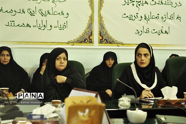 اولین گردهمایی معاونان و مربیان پرورشی ناحیه دو ساری