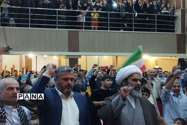 برپایی نشست بصیرتی قرارگاه جهاد تبیین در ملارد