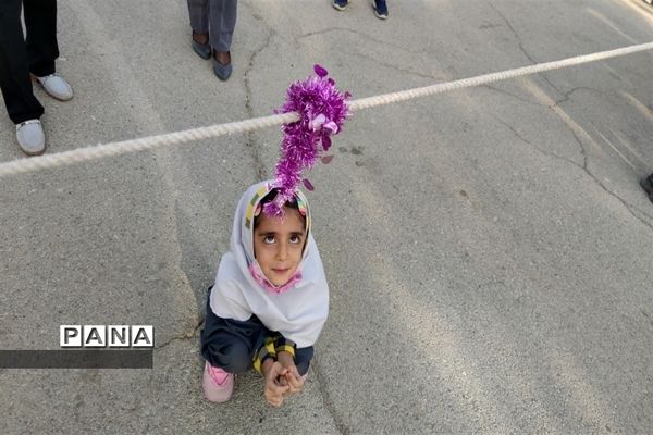 گرامیداشت هفته تربیت‌بدنی در دبستان مزرعه دختران صفادشت