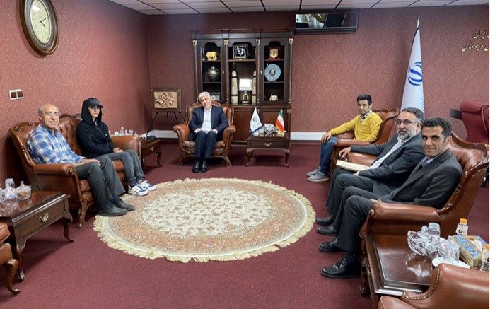 دیدار بانوی صخره‌نورد ایران با وزیر ورزش