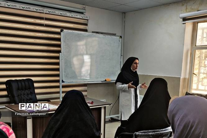 کارگاه نقش تغذیه به مناسبت هفته تربیتبدنی در شهرستان قرچک
