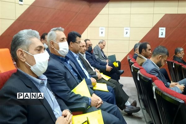 برگزاری همایش کارگاه‌های آموزشی مدیران متوسطه آموزش و پرورش ناحیه ۷مشهد