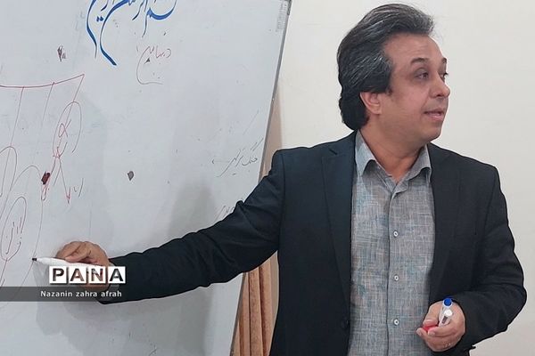 کارگاه مهارت‌های زندگی و پیشگیری از اعتیاد در آموزش و‌ پرورش رودهن