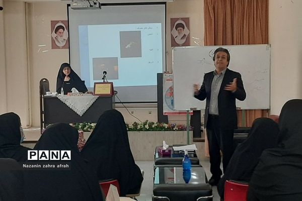 کارگاه مهارت‌های زندگی و پیشگیری از اعتیاد در آموزش و‌ پرورش رودهن