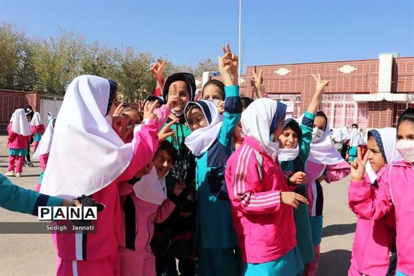 برگزاری المپیاد ورزشی دورن مدرسه‌ای در مدارس آباده