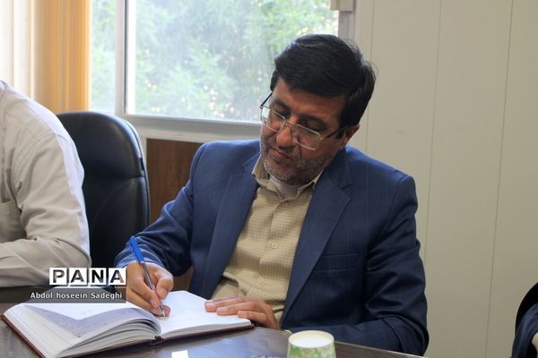 جلسه کمیته اجرایی بسیج دانش‌آموزی استان بوشهر