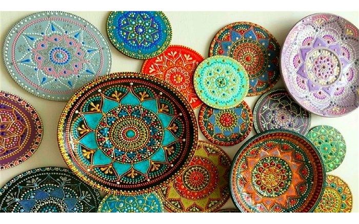 افتتاح کارگاه و نمایشگاه دائمی تولیدات صنایع‌دستی بانوان سالمند در عجب‌شیر