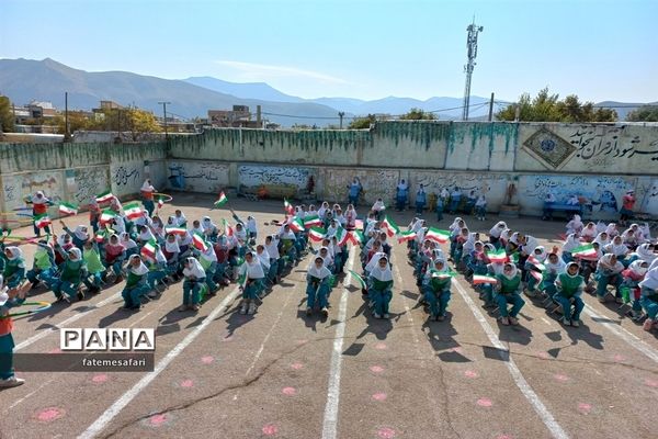 برگزاری مراسم افتتاحیه المپیاد ورزش درون‌مدرسه‌ای در دبستان نجمه فیروزکوه