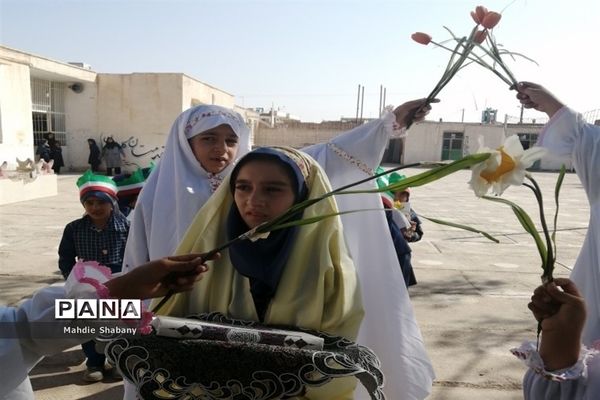 برگزاری جشن قرآن در مدرسه شهید‌نجفی فدافن در کاشمر