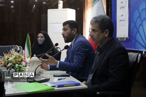 جلسه شورای اداری معاونت پرورشی و فرهنگی اداره کل آموزش و پرورش استان بوشهر