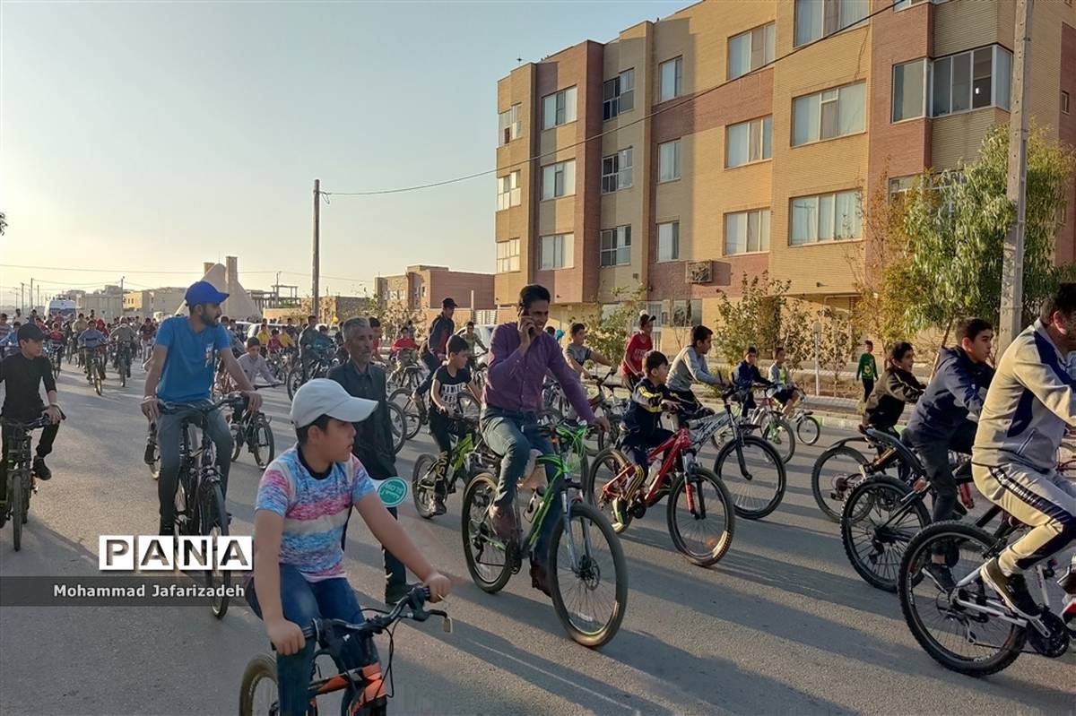همایش دوچرخه‌سواری در اصفهان