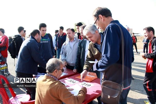 مسابقات دو صحرانوردی مدارس ناحیه یک زنجان