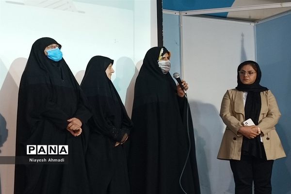 اولین مجمع اولیا و مربیان سال تحصیلی جدید دبیرستان آزادگان