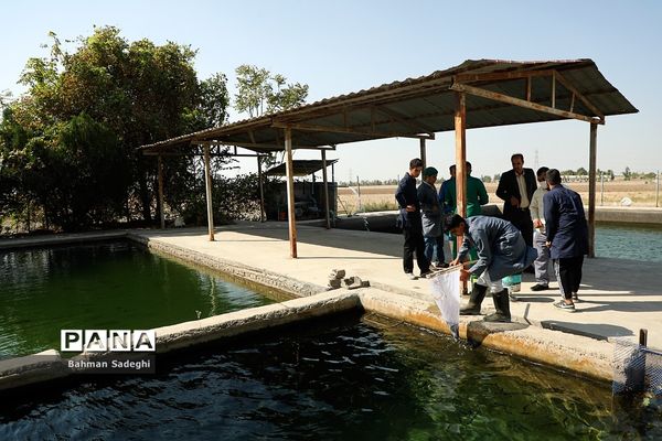هنرستان کشاورزی پسرانه شهید باهنر