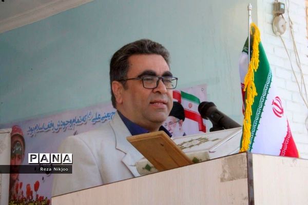 گرامیداشت هفته پدافند غیرعامل در بهارستان یک