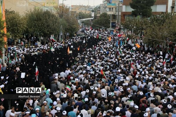 اعلام انزجار مردم قم از عملیات تروریستی در شیراز