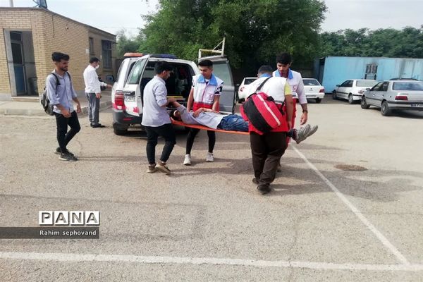 آغاز برنامه‌های گرامیداشت هفته بسیج دانش‌آموزی در شهرستان اندیمشک