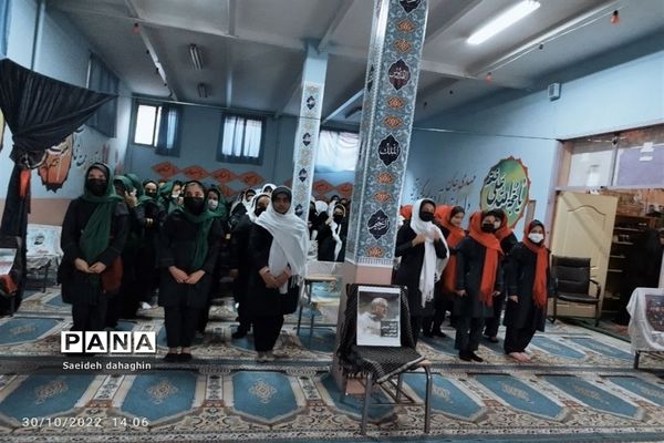 یادواره شهدا و پویش رفیق شهیدم در دبیرستان زکیه ملارد