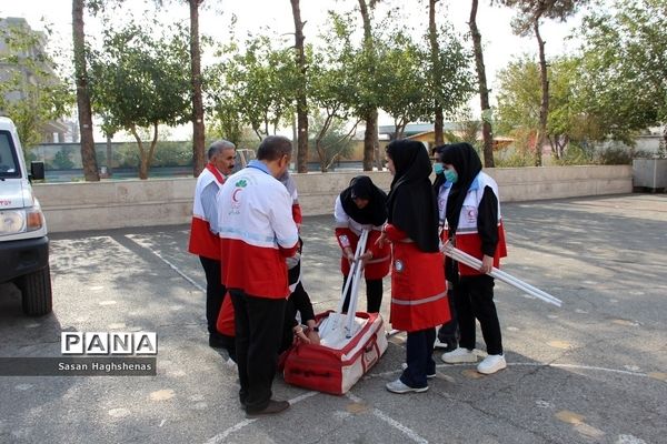 برگزاری مانور پدافند غیرعامل در شهرستان اسلامشهر