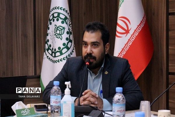 نشست مشترک هیات رئیسه مجلس و مجامع دانش‌آموزی شهرستان‌های استان تهران