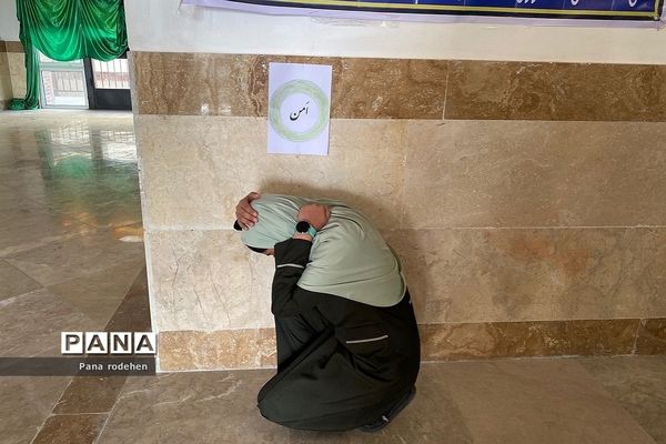 برگزاری مانور پدافند‌ غیرعامل در مدارس رودهن