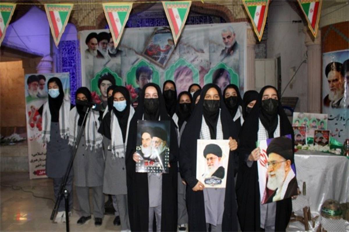 برگزاری مراسم گرامیداشت شهدای دانش‌آموز حادثه تروریستی شیراز در بوشهر