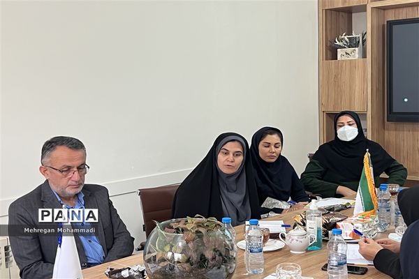 نشست تخصصی اعضای ائتلاف نماد استان گلستان