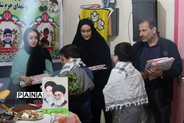 مراسم روز دانش‌آموز در شهرستان گلوگاه