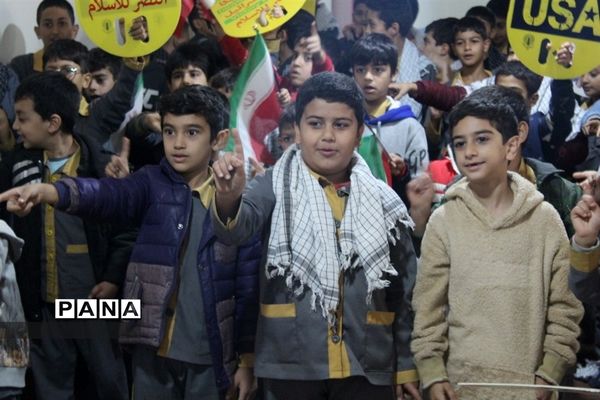 مراسم روز دانش‌آموز در شهرستان گلوگاه