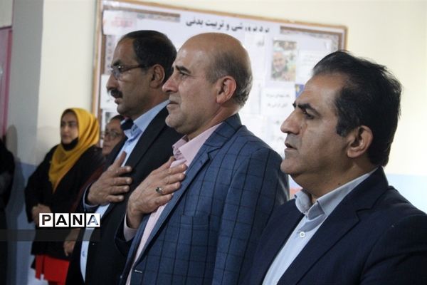 مراسم روز دانش‌آموز در شهرستان گلوگاه