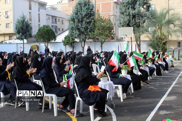 نواختن زنگ استکبار‌ستیزی در شهرستان بابل